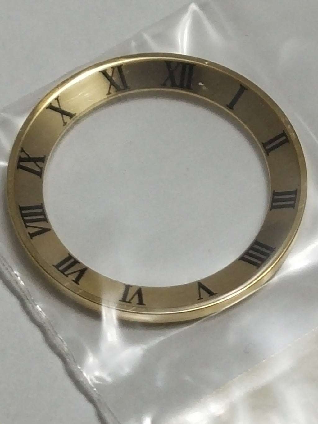 GUCCI Original / Insert Bezel/ Part No. 049.5100.2/5100L/ Gold color 