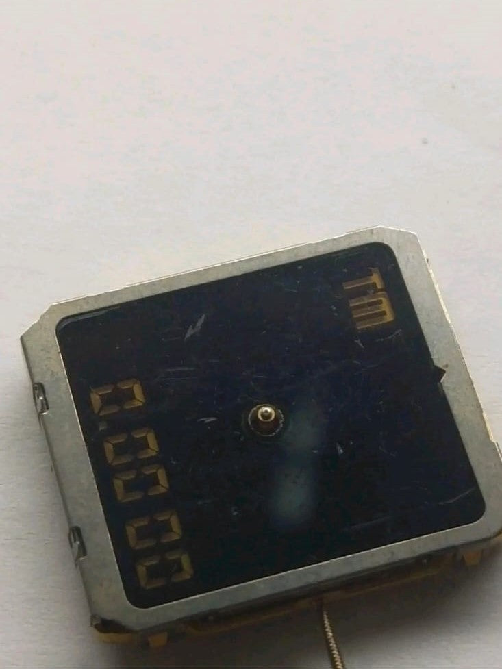 ETA 988  431/332 Movment full work  / used / for Breitling Aerospace Vantage/1pc