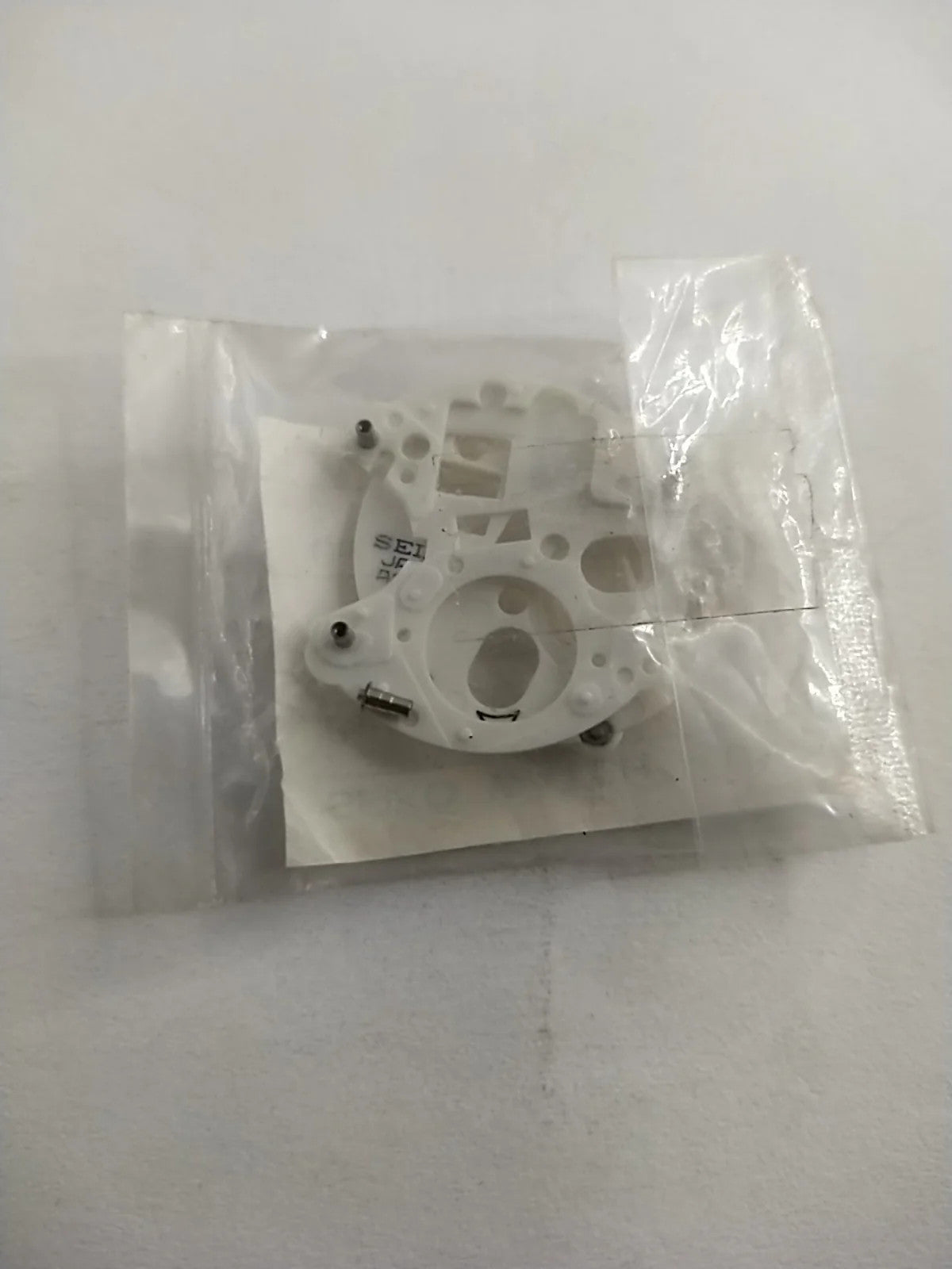 NOS Seiko original Digital Part . 4398 236 Price for one piece