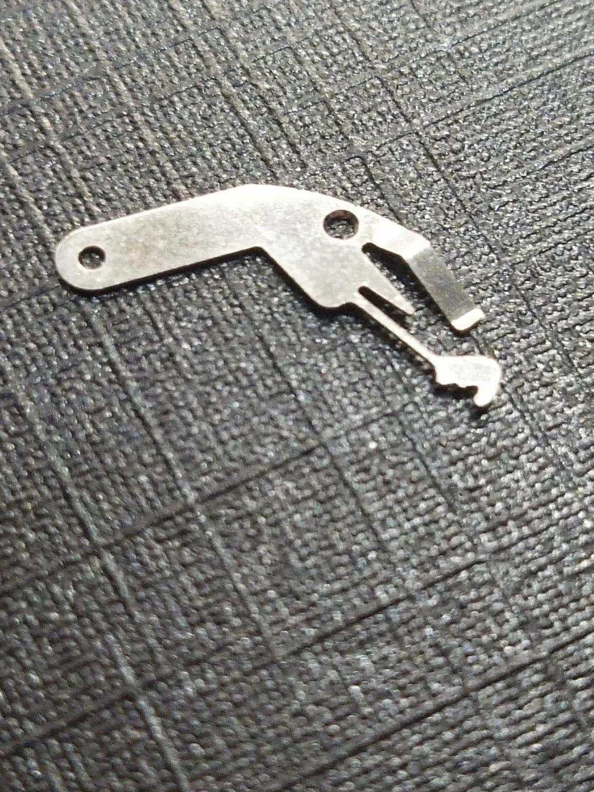 Seiko Part. 389 940 Sitting lever Axel Spring Cal. M158A (1pc