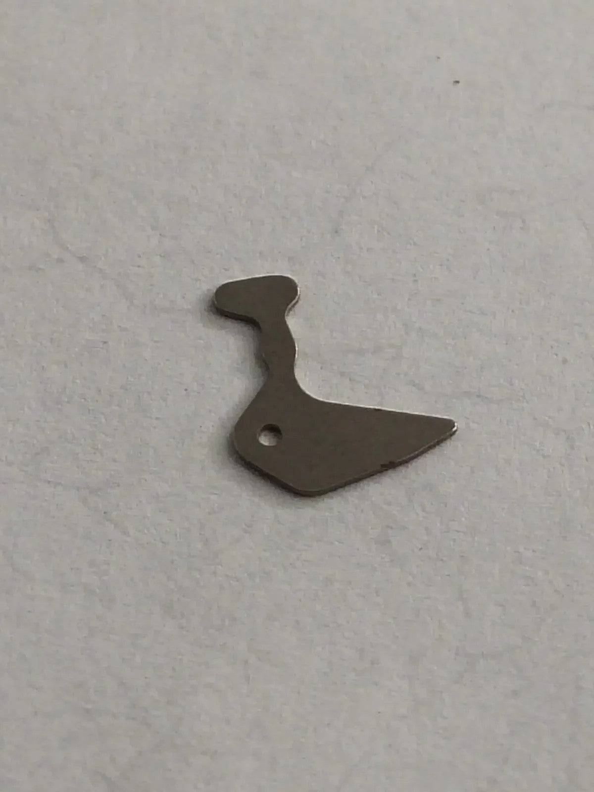 NOS SEIKO PARTS / Sitting lever/ Part . 383 004 /1pc Cal.7025A/7005A/ 1Pc