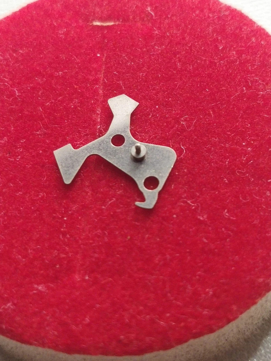 NOS Seiko Parts 585 610 Cal. 6138A/1pc