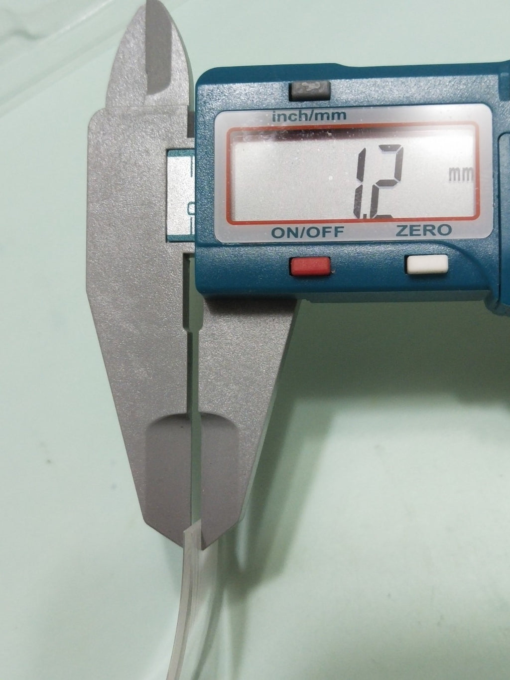 GUCCI Original /Sapphire Crystal / Part No. YDA 42013 /8600M Chrono 