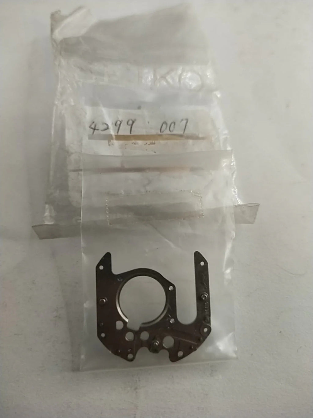 NOS Seiko original Digital Parts 4299 007