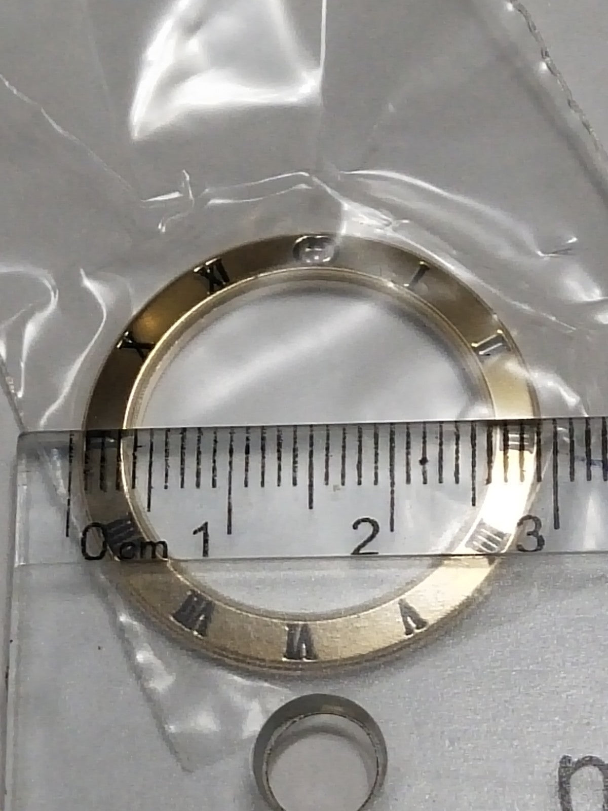 GUCCI Original / Complete Case/ Part No. 102.3800./ 3800jr Gold color 