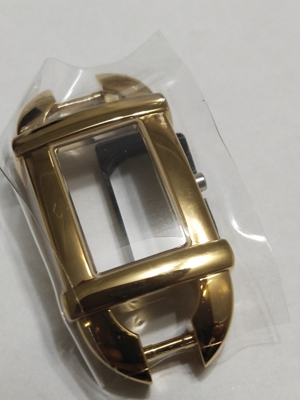 GUCCI Original / Complete Case/ Part No. YDA04040/ 6800L Gold color 