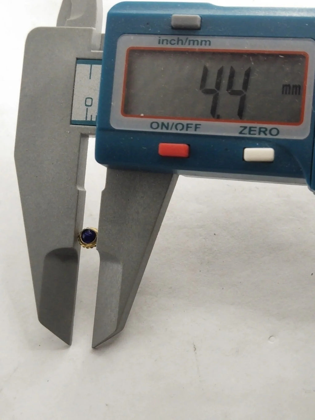 Original Cartier Crown With blue stone for Tank Must/ 4.5mm/ used