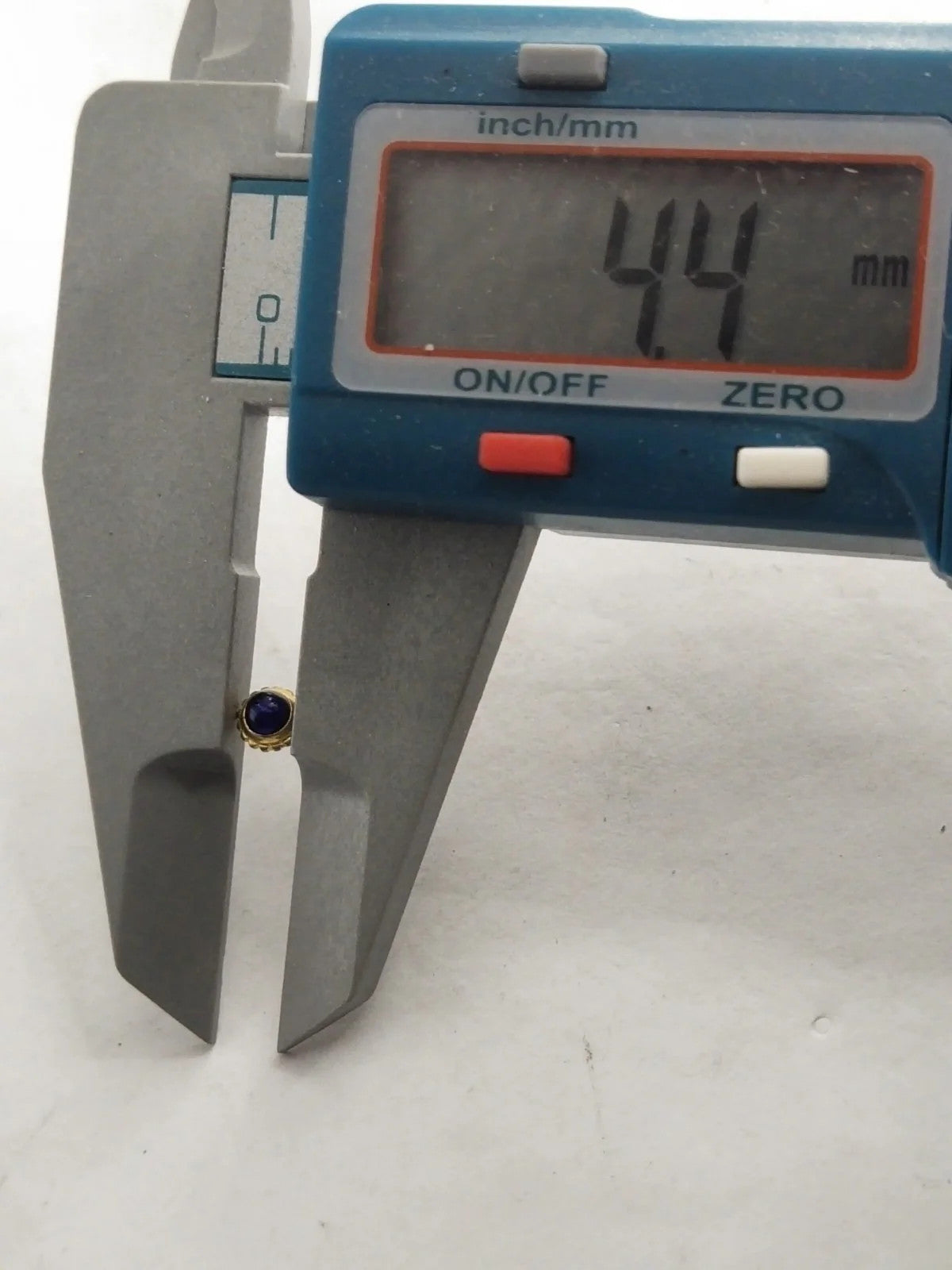 Original Cartier Crown With blue stone for Tank Must/ 4.5mm/ used