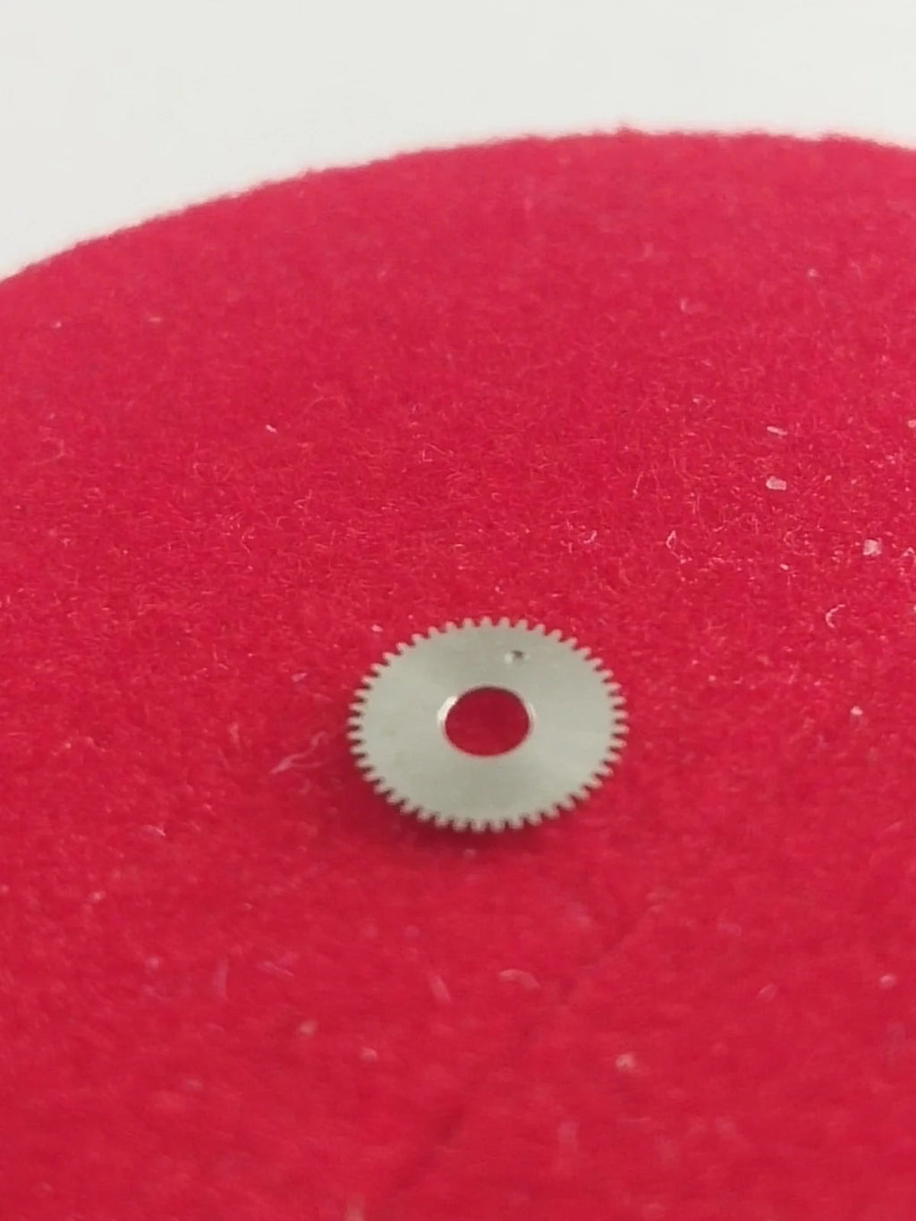 NOS Seiko Date Draiving wheel Parts 802 013 / 1 Pc