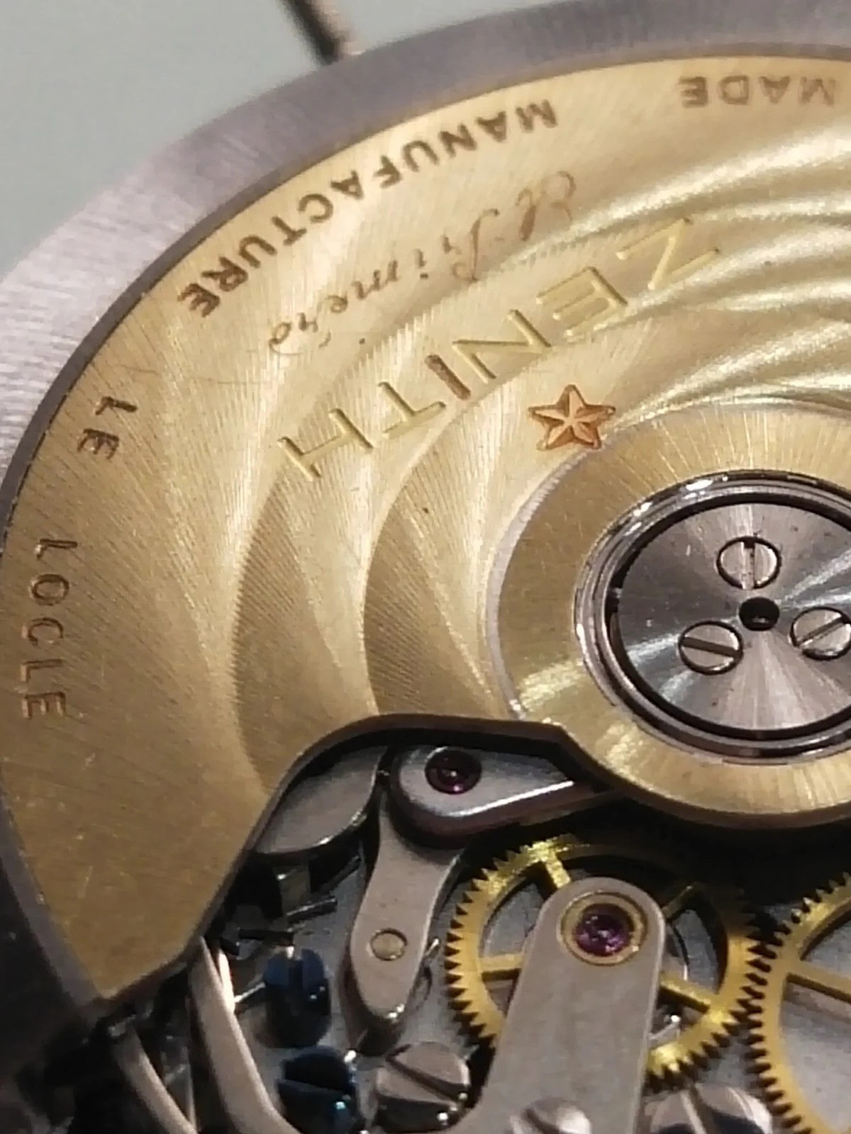 Zenit / El Primero / Cal. 400 /Full movement / Excellent Working / Used/