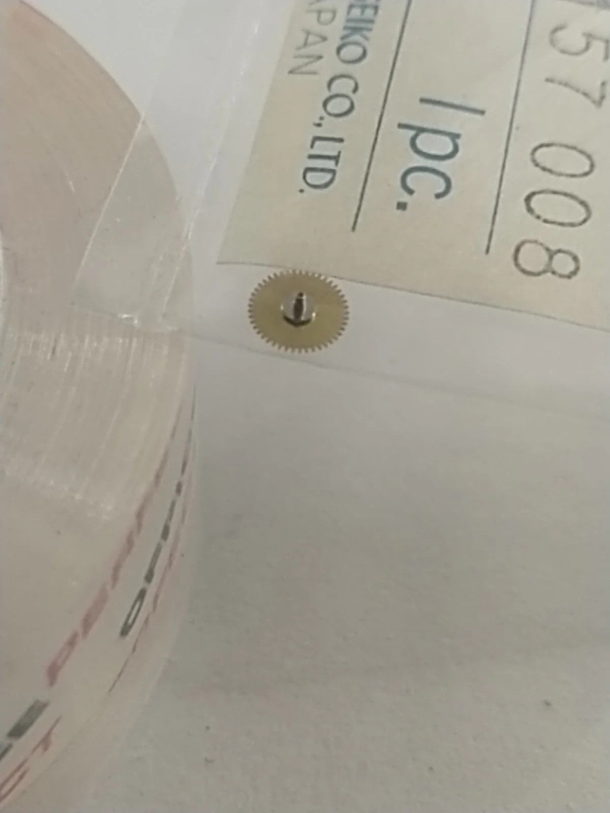 ORIGINAL SEIKO QUARTZ/ Part 157 008