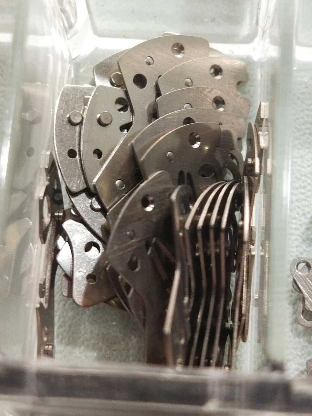 NOS Seiko Parts 873 560 / Cal. 5646/5626/5606A/G.S/1 Pc