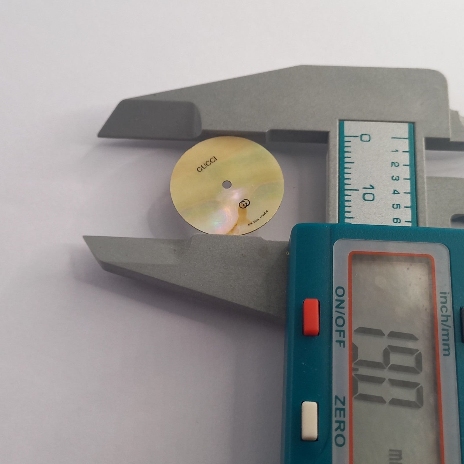 GUCCI Original / Dail CAD.MOP. 30O0L  / Part No. 051.129/  COLOR GOLD SKY