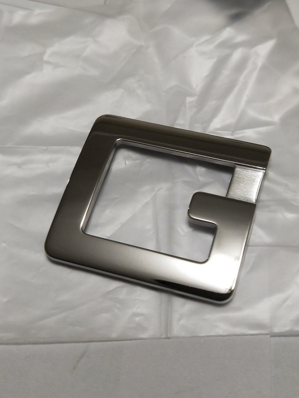 GUCCI Original /  Bezel Case/ Part No. YDA 22231