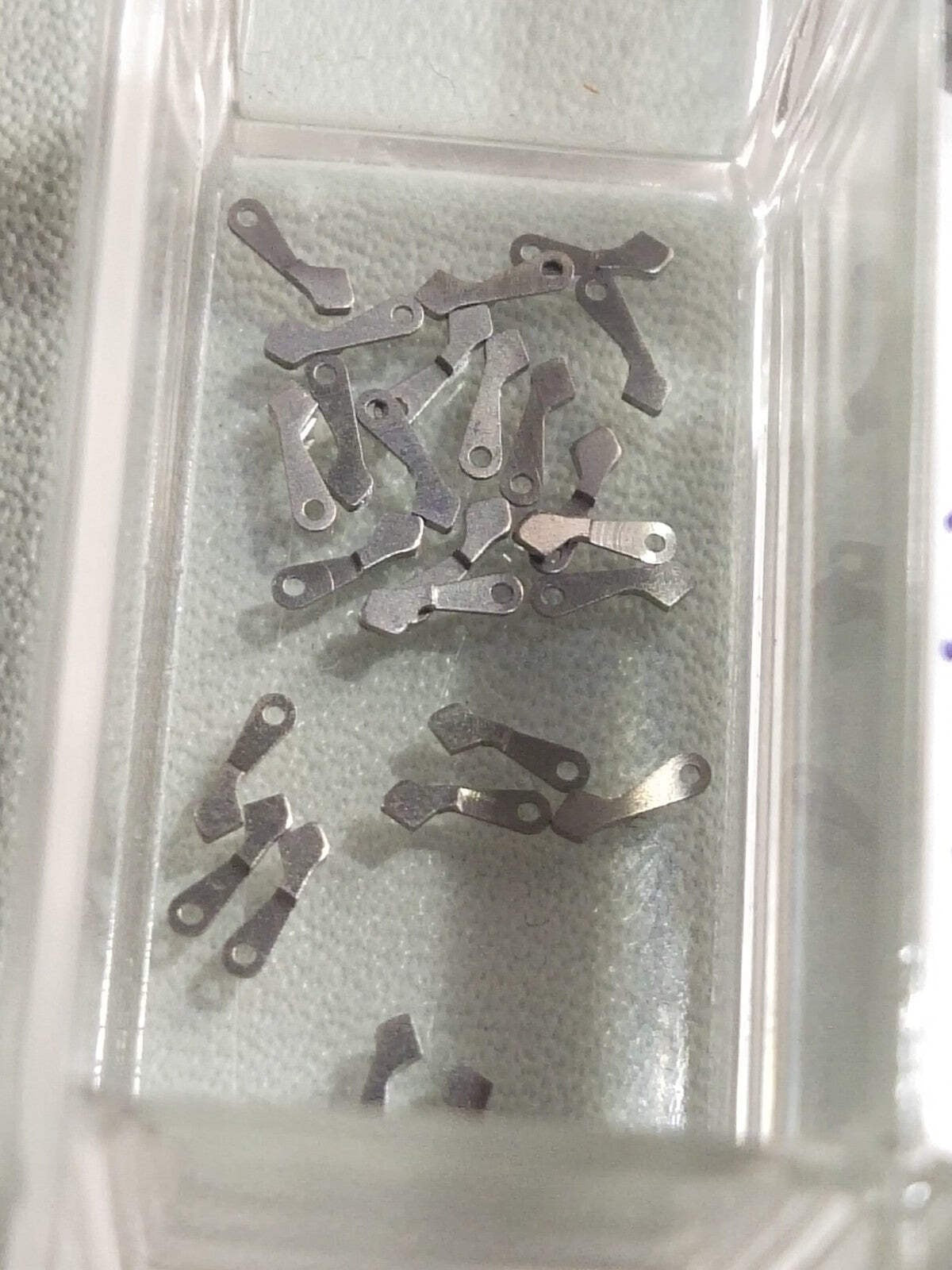 Seiko Part. 810 221 Date Jumper Cal. 2206A (1pc