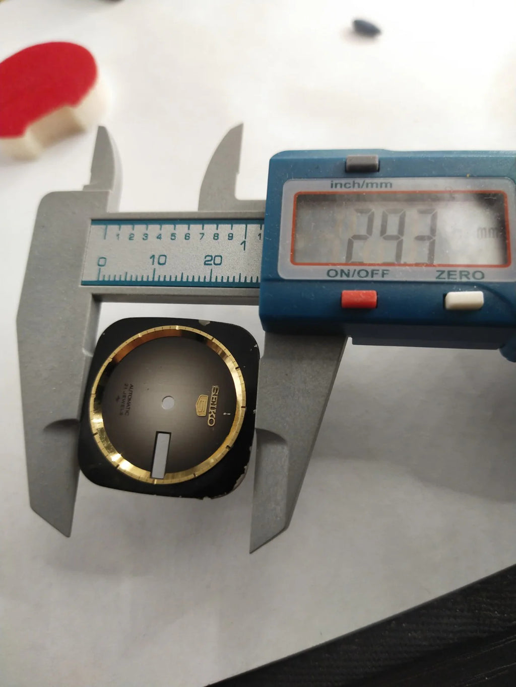 Original Seiko Dial 7019-512LR mixed color / used