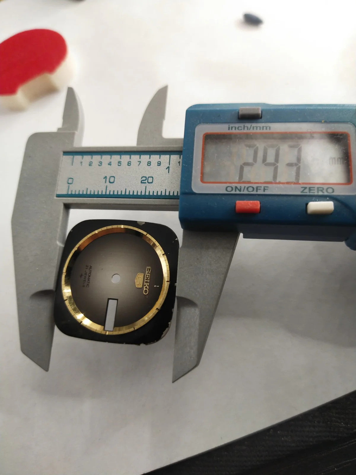 Original Seiko Dial 7019-512LR mixed color / used