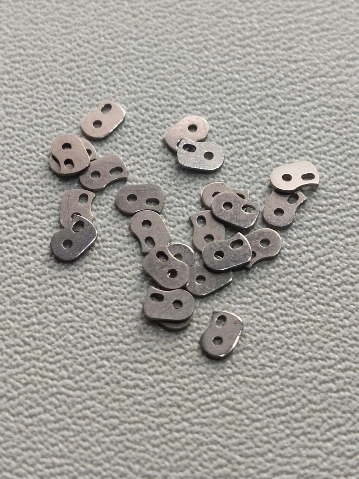 NOS Seiko Parts 881 220/Cal . 2205/2202/1 Pc