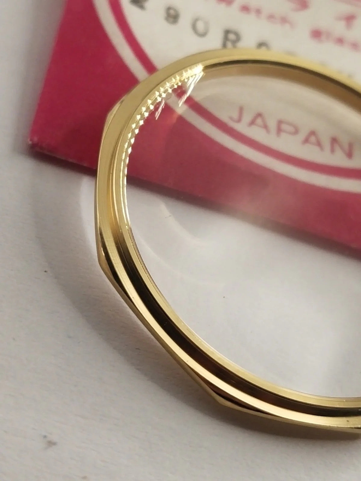 New Old Stok original Seiko glass 290R07GNG