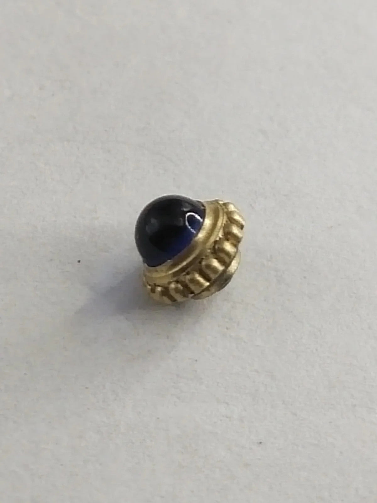 Original Cartier Crown 07960541With blue stone for Tank Must/dustproof / used