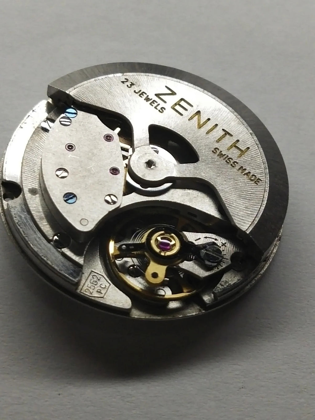 Zenith Automatic /2562pc/ Movement Used working