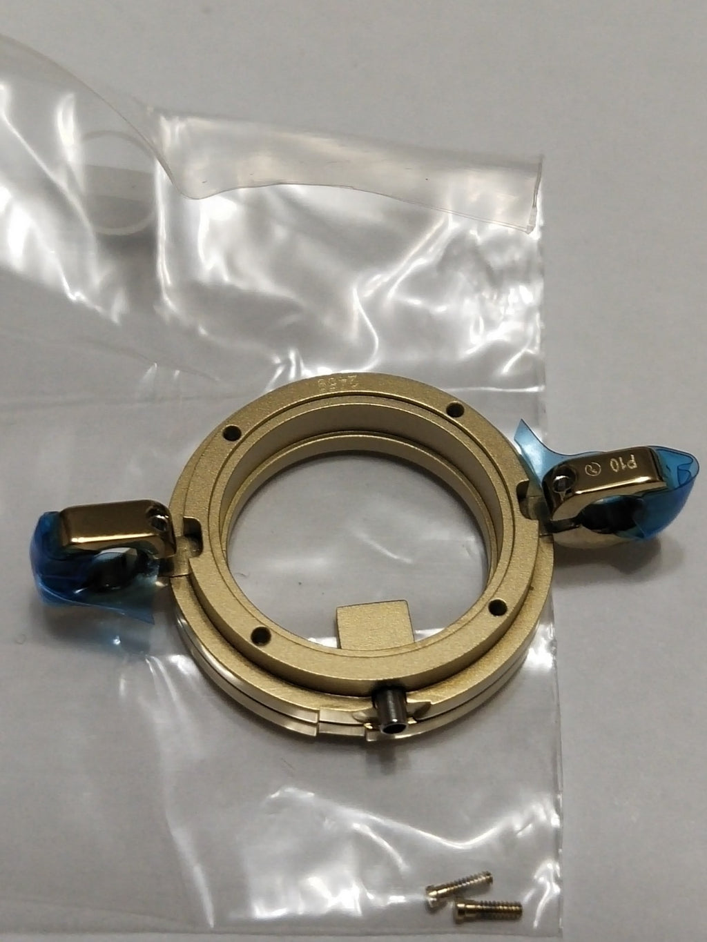 GUCCI Original / Complete Case/ Part No. YDA11029 /  Gold color 