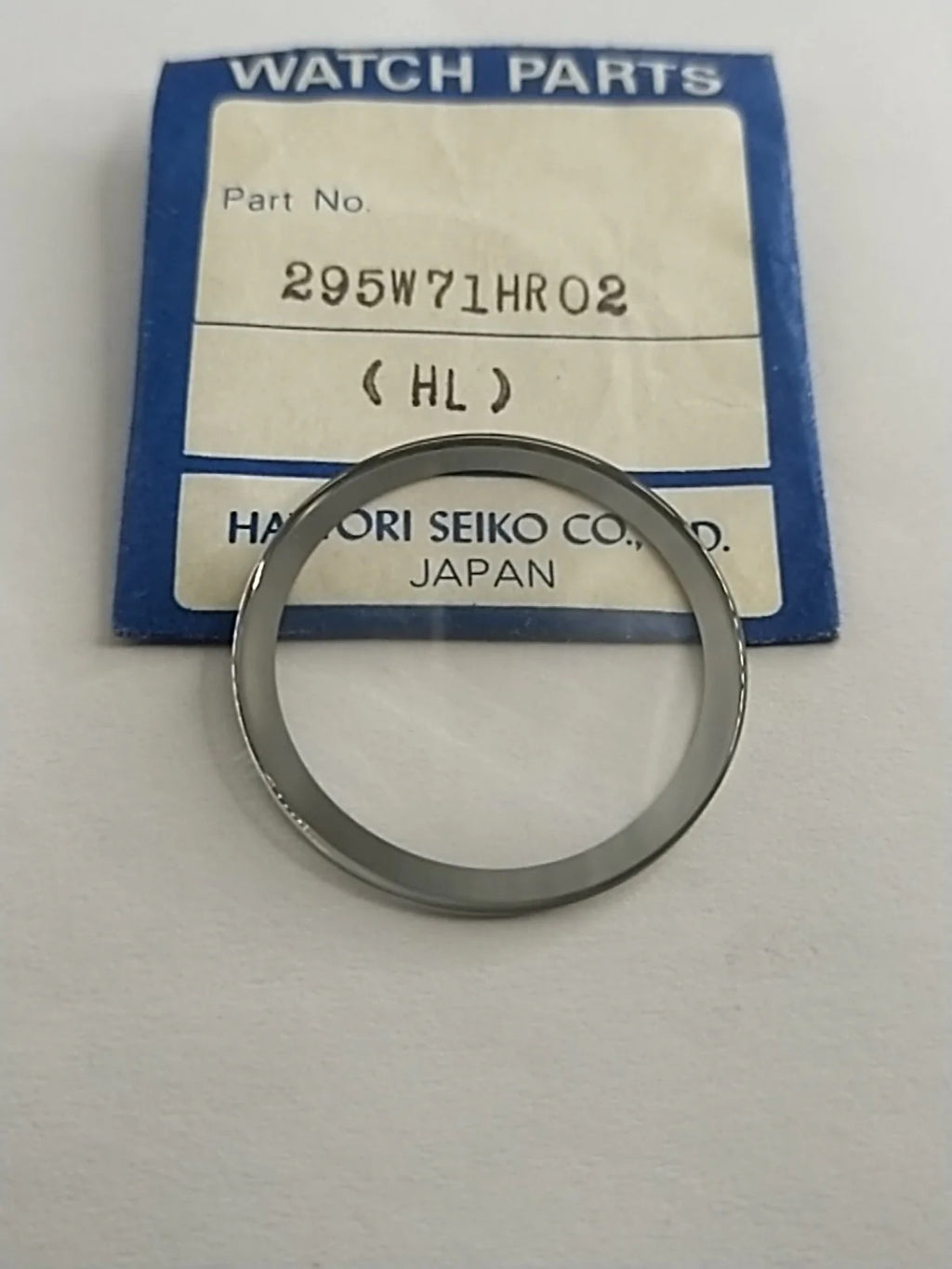 New Old Stok original Seiko glass 295W71HR02