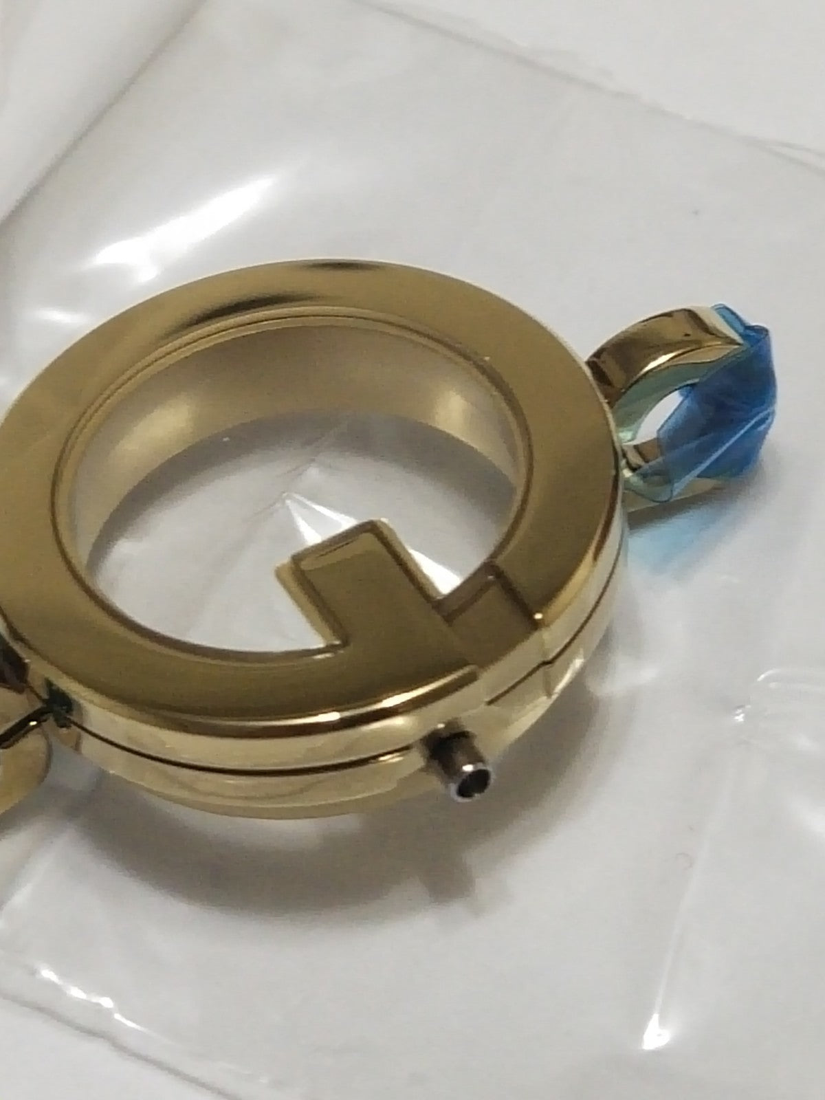 GUCCI Original / Complete Case/ Part No. YDA11029 /  Gold color 