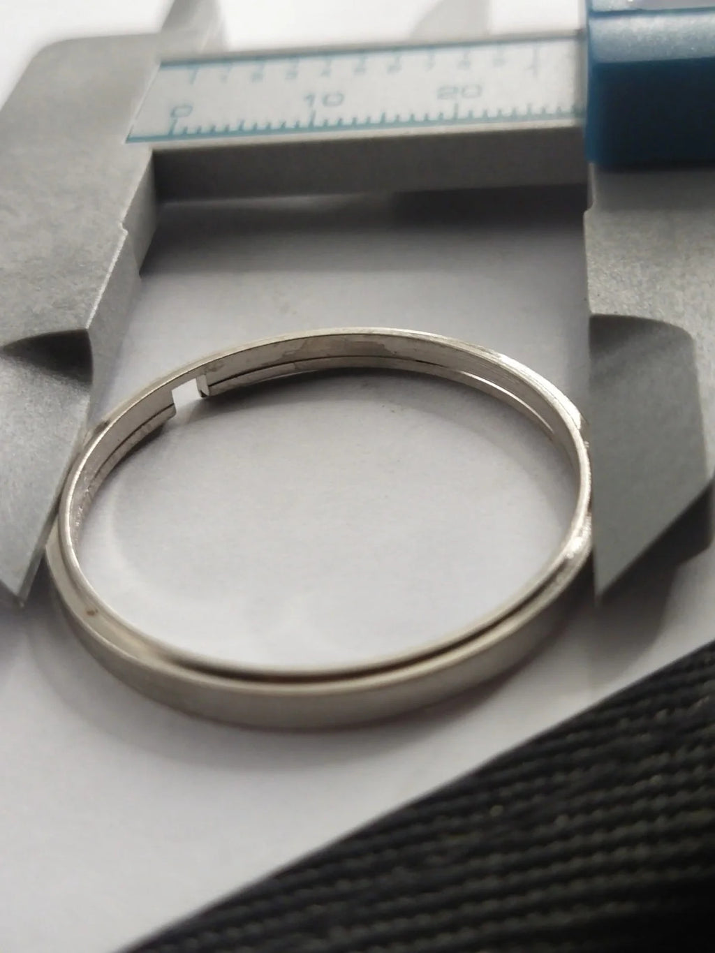 NOS Seiko Part . 8310 0981 / Case Ring
