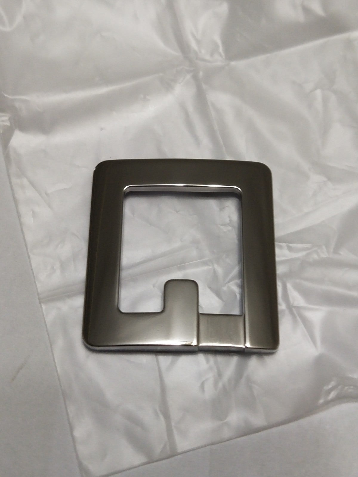 GUCCI Original /  Bezel Case/ Part No. YDA 22231