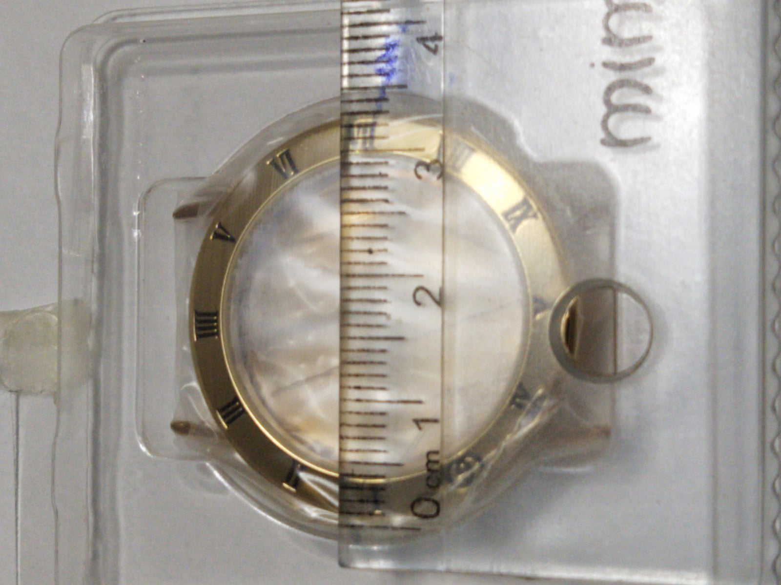 GUCCI Original / Complete Case/ Part No. 102.3800.1 / 3800M Gold color 