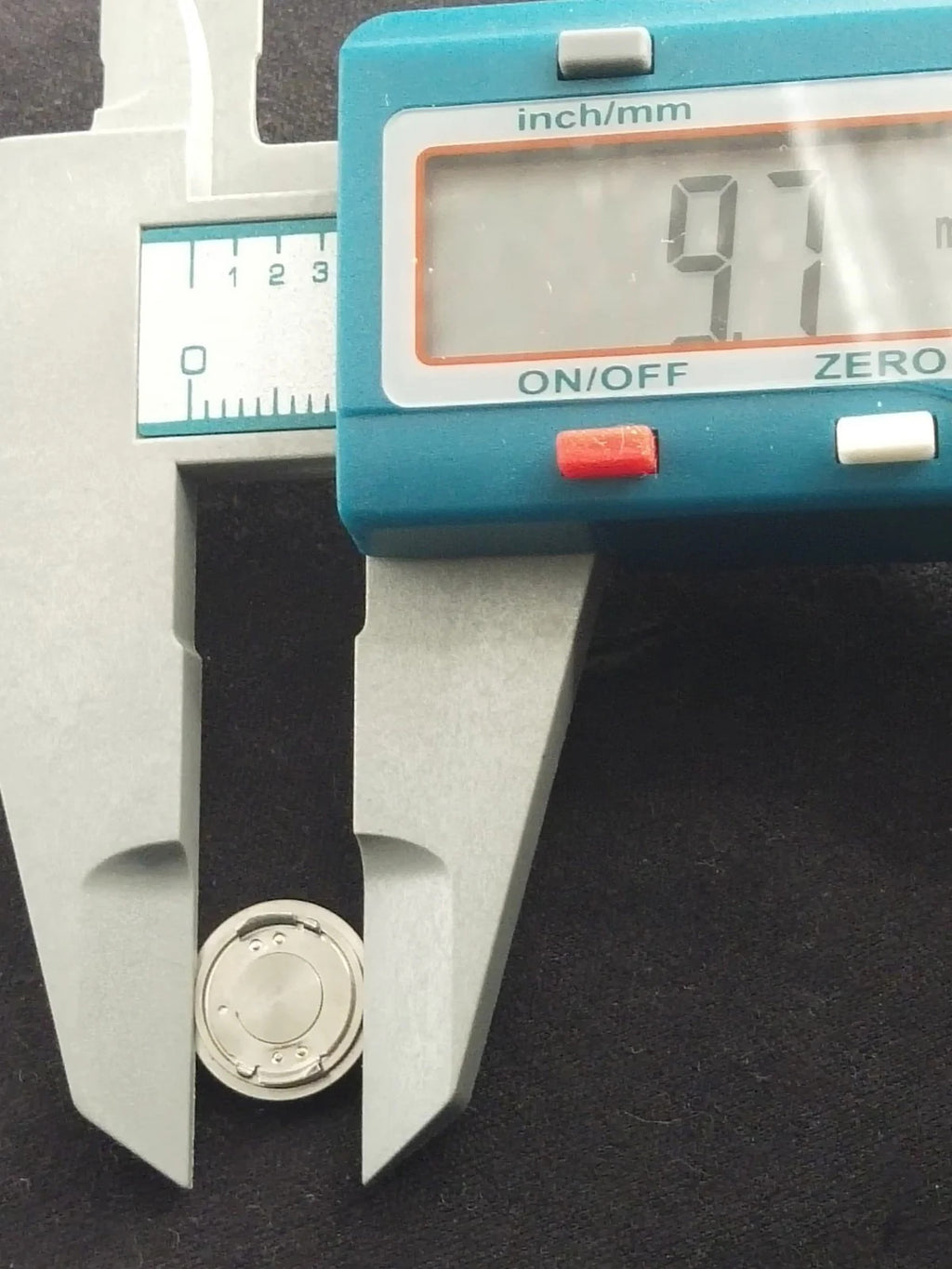 NOS Seiko Part . 8359 9649 Battery Hatch Cover