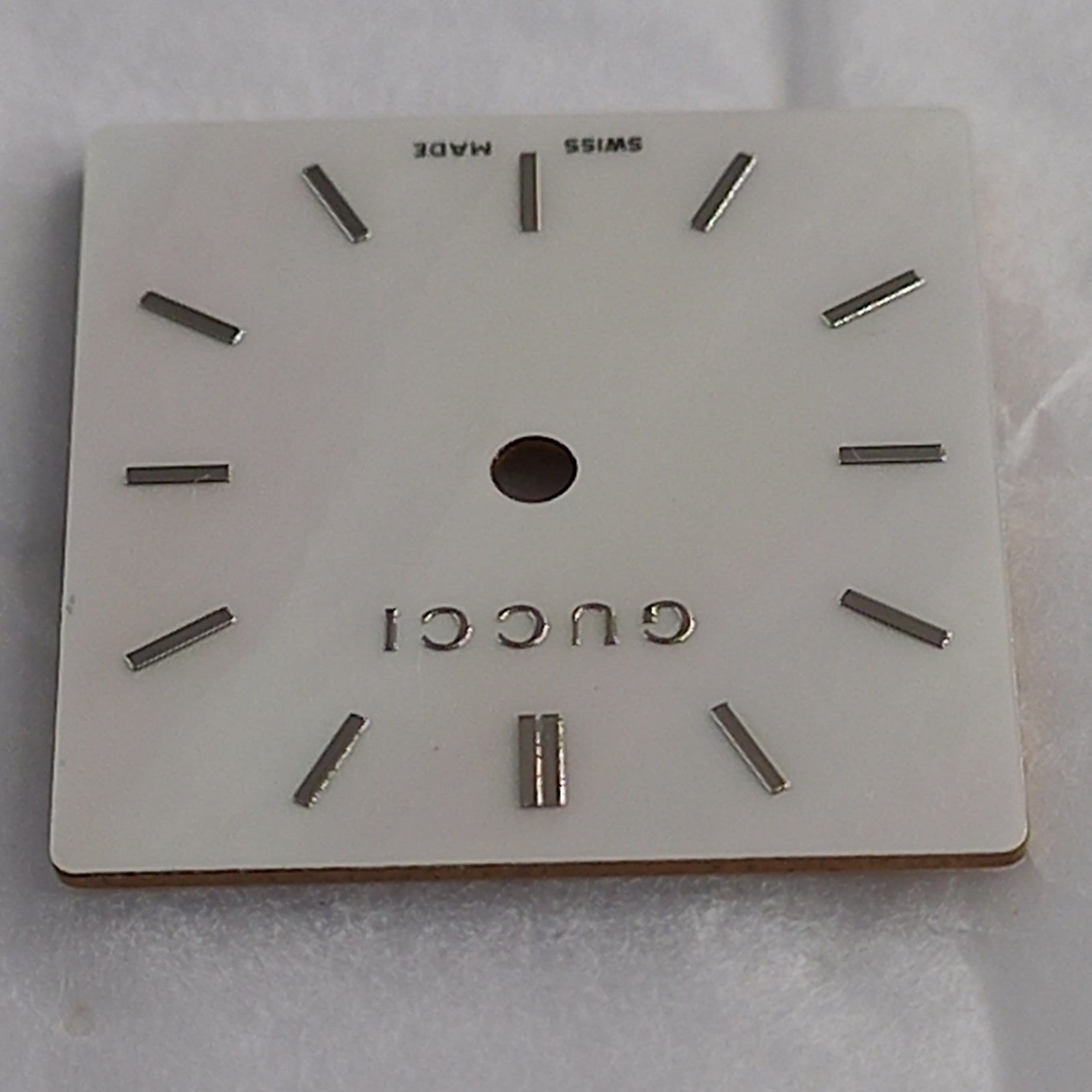 GUCCI Original / Dail  / Part No. YDA05197/ WHITE BLUE MOP