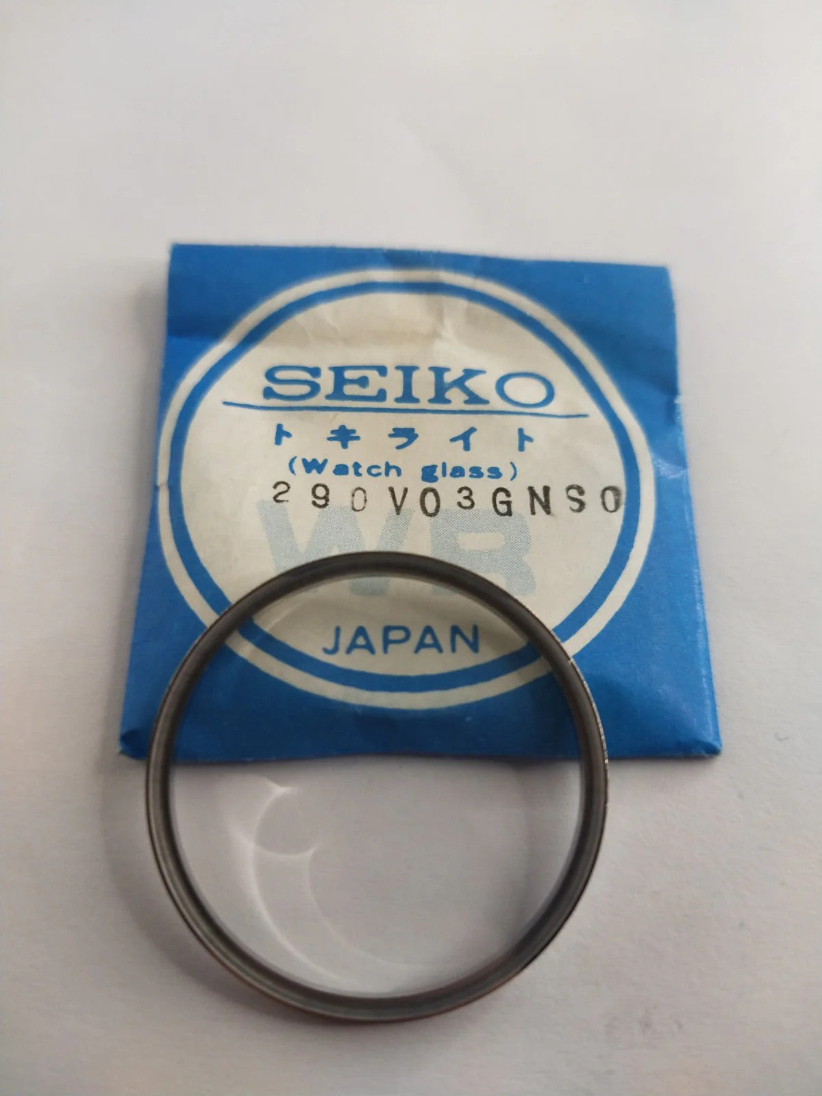 New Old Stok original Seiko glass 290V03GNS