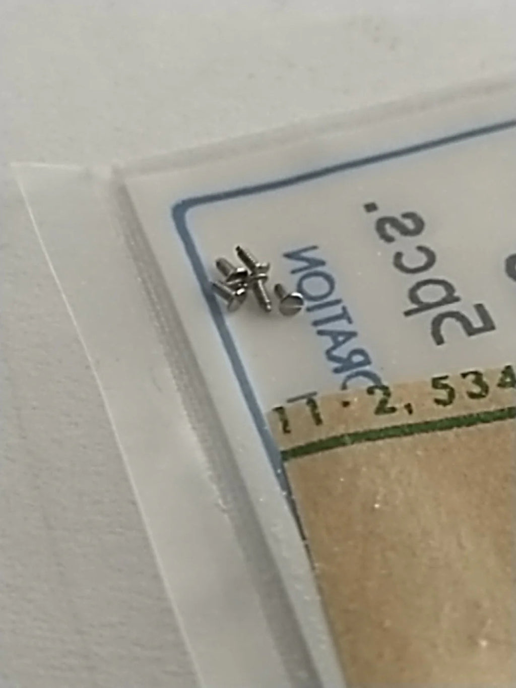 ORIGINAL SEIKO PARTS / Part . 012 039 / 5 screws