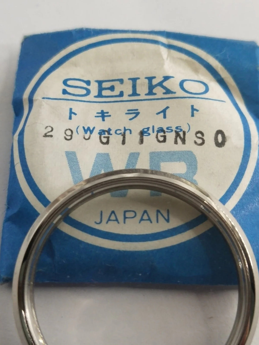 New Old Stok original Seiko glass 290G11GNS