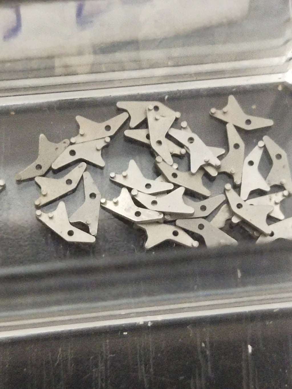 NOS SEIKO PARTS / Sitting lever/ Part . 383 252/Cal. 2515B/16B/17B/18B /1Pc