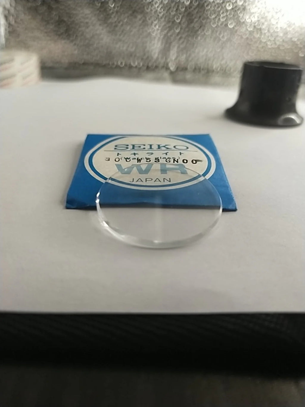 New Old Stok original Seiko glass 300W53GN