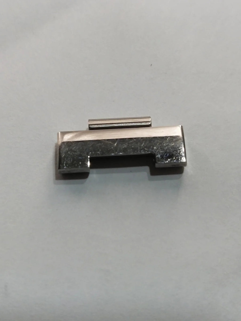 Original Gucci Steel LINK 18mm/ Price for one piece