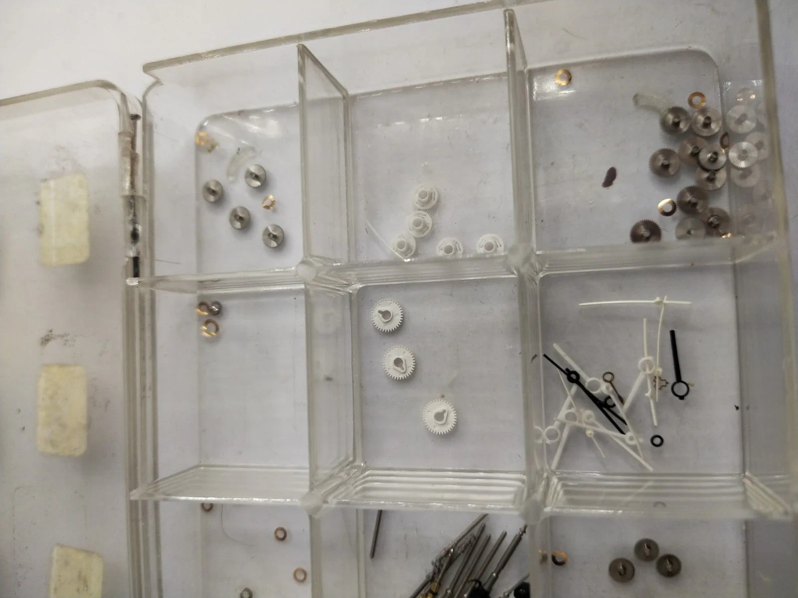 NOS SEIKO hour wheel Part 271 +++ Price from 25 to 40 per piece