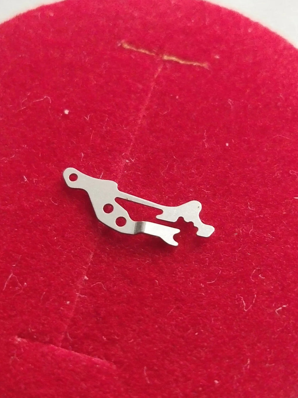 Seiko Part. 388 581 Sitting lever Spring Cal.5605A/2706A (1pc