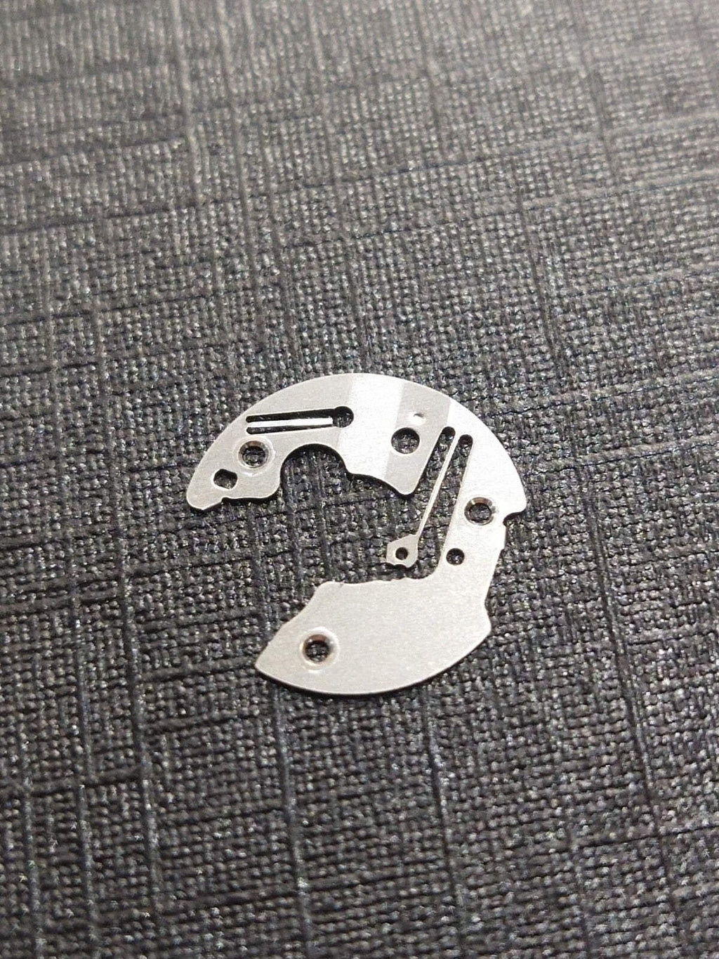 Seiko Part. 808 540 Date Dial guard Cal. 3E22A/23/29/32/39A (1pc