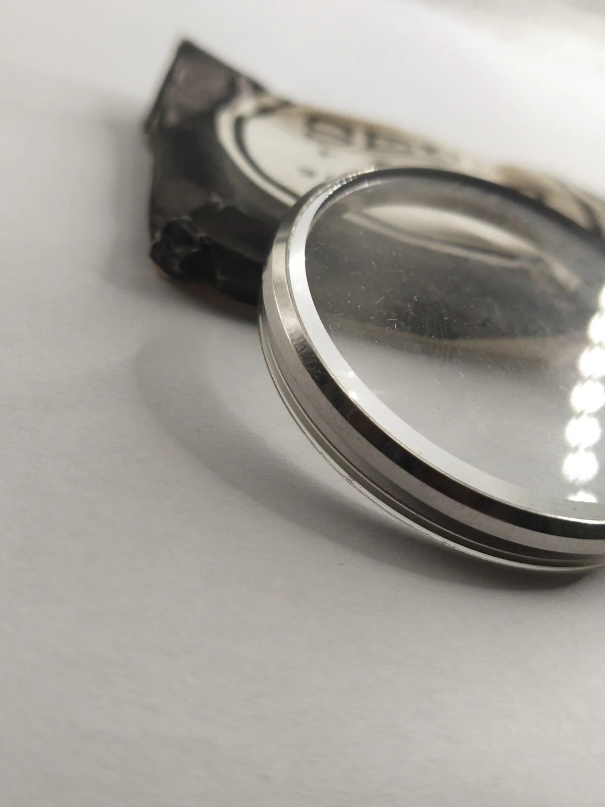 New old stock original Seiko glass 365V02GNS