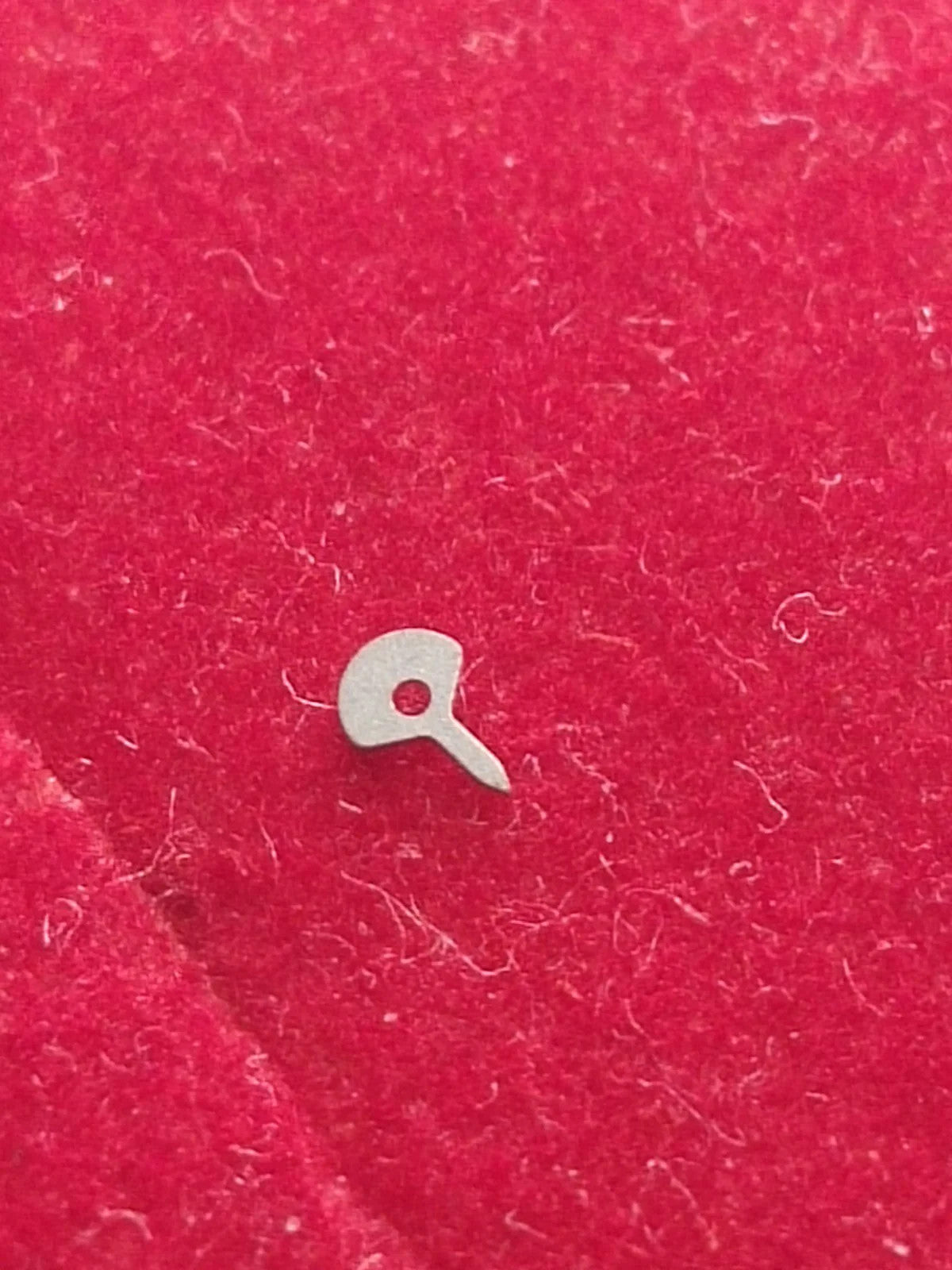 NOS Seiko Parts 556 221 /1pc