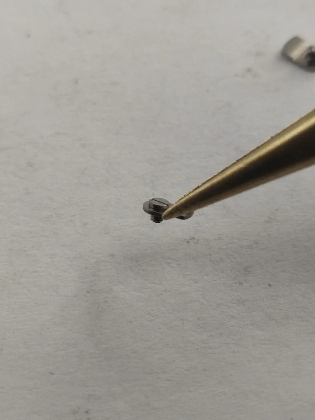 NOS OMEGA Watch Case Clamp with screws /3.3MM×2MM/ Part