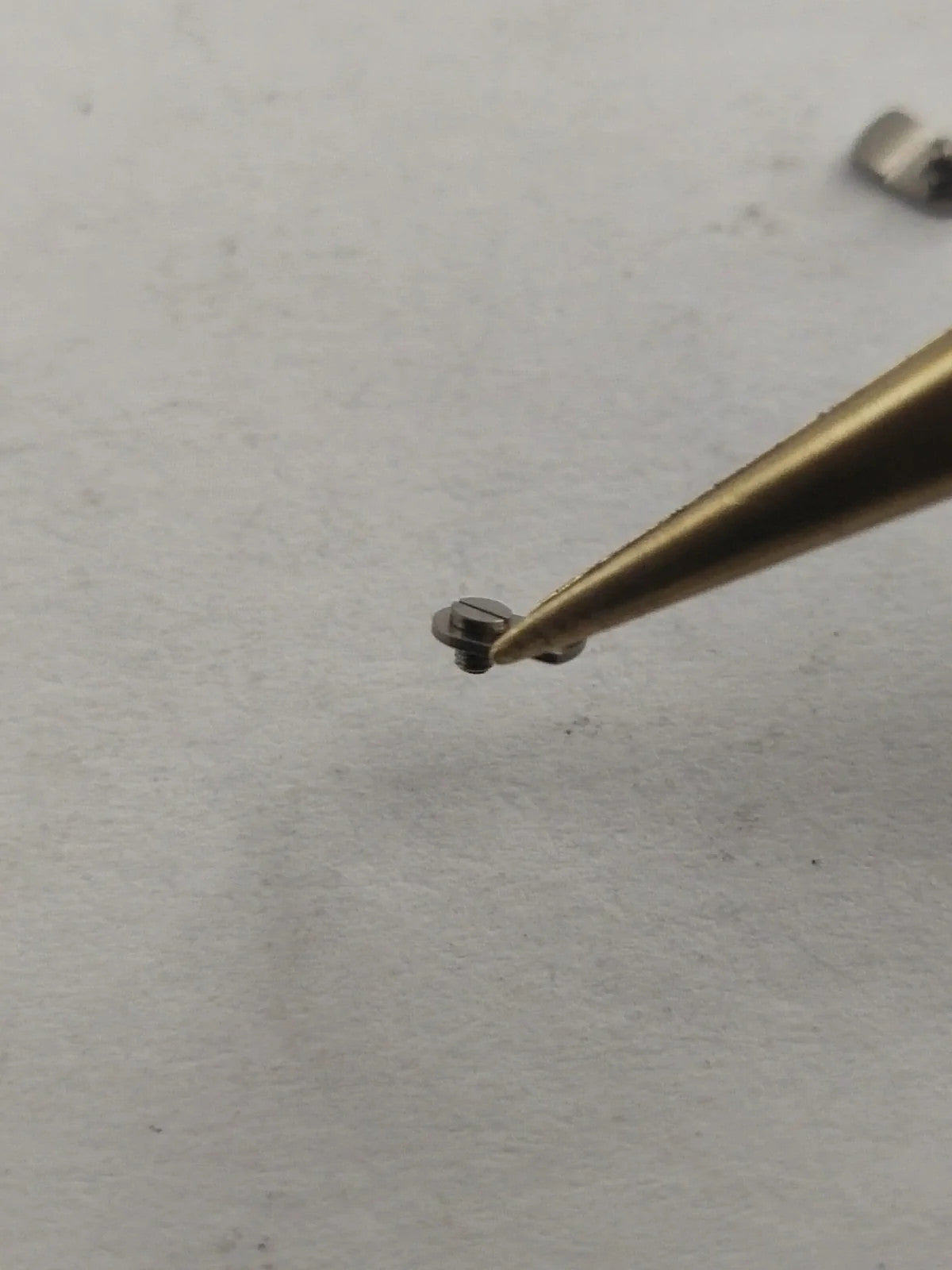 NOS OMEGA Watch Case Clamp with screws /3.3MM×2MM/ Part