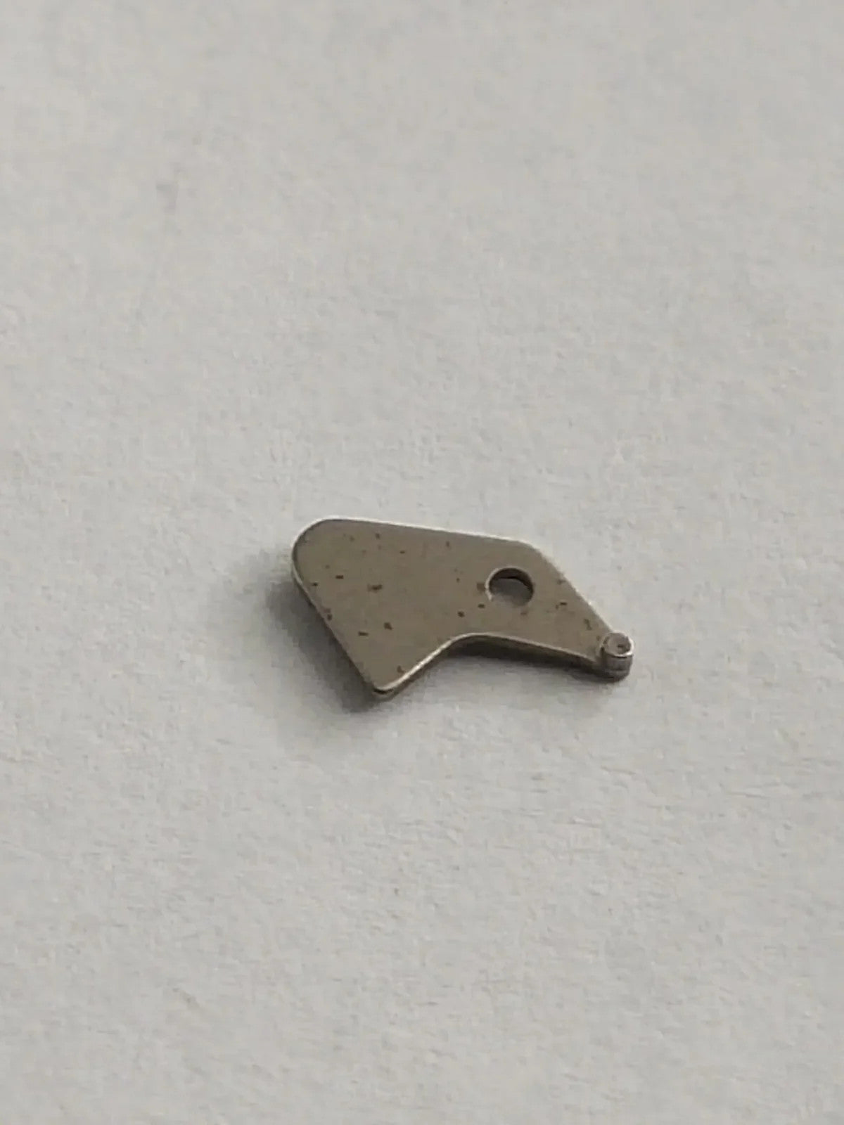 NOS SEIKO PARTS / Sitting lever/ Part . 383 943 /1pc Cal.66B/ 1Pc