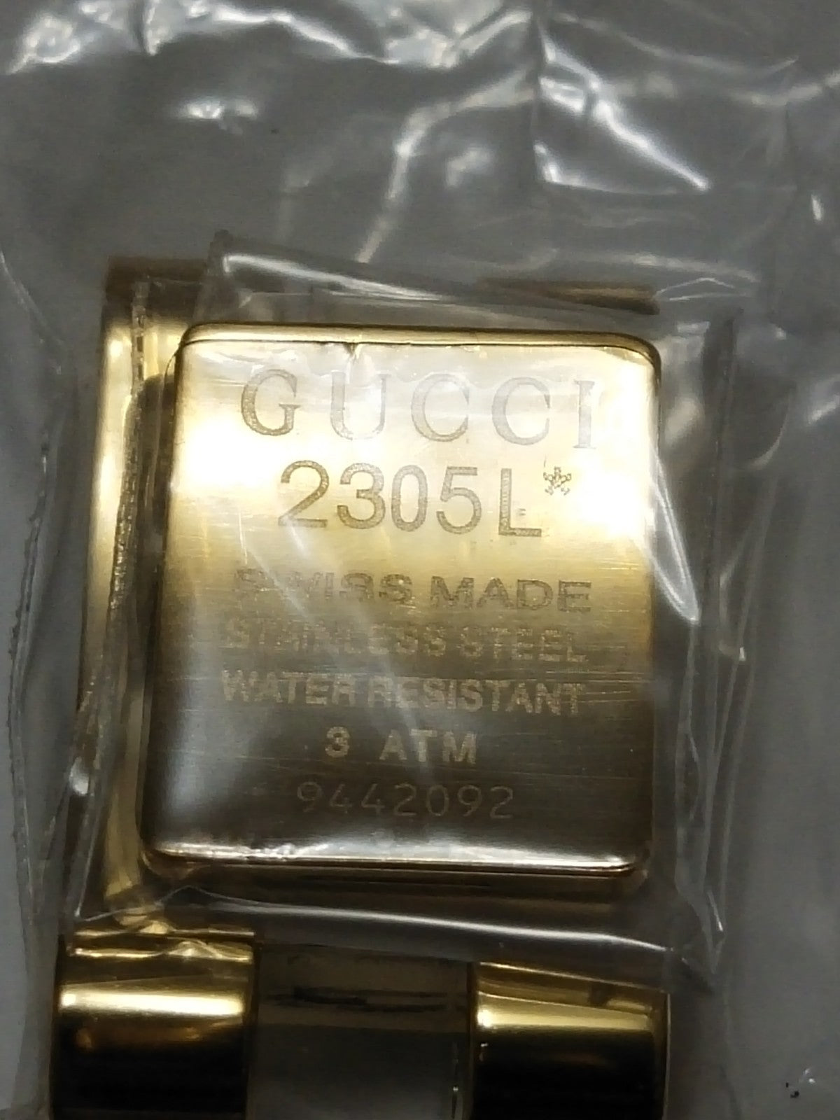 GUCCI Original / Complete Case/ Part No. 103.2305.2.1/ 2305L Gold color 