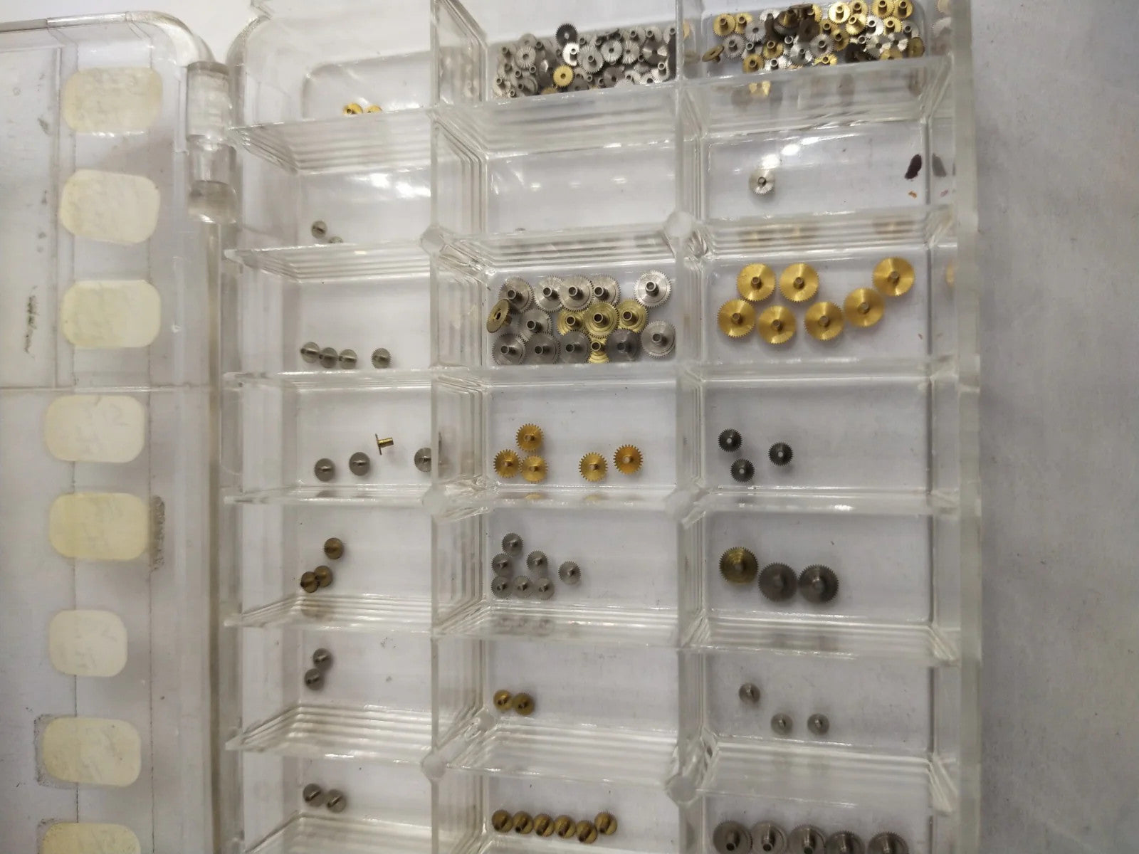 NOS SEIKO hour wheel Part 271 +++ Price from 25 to 40 per piece