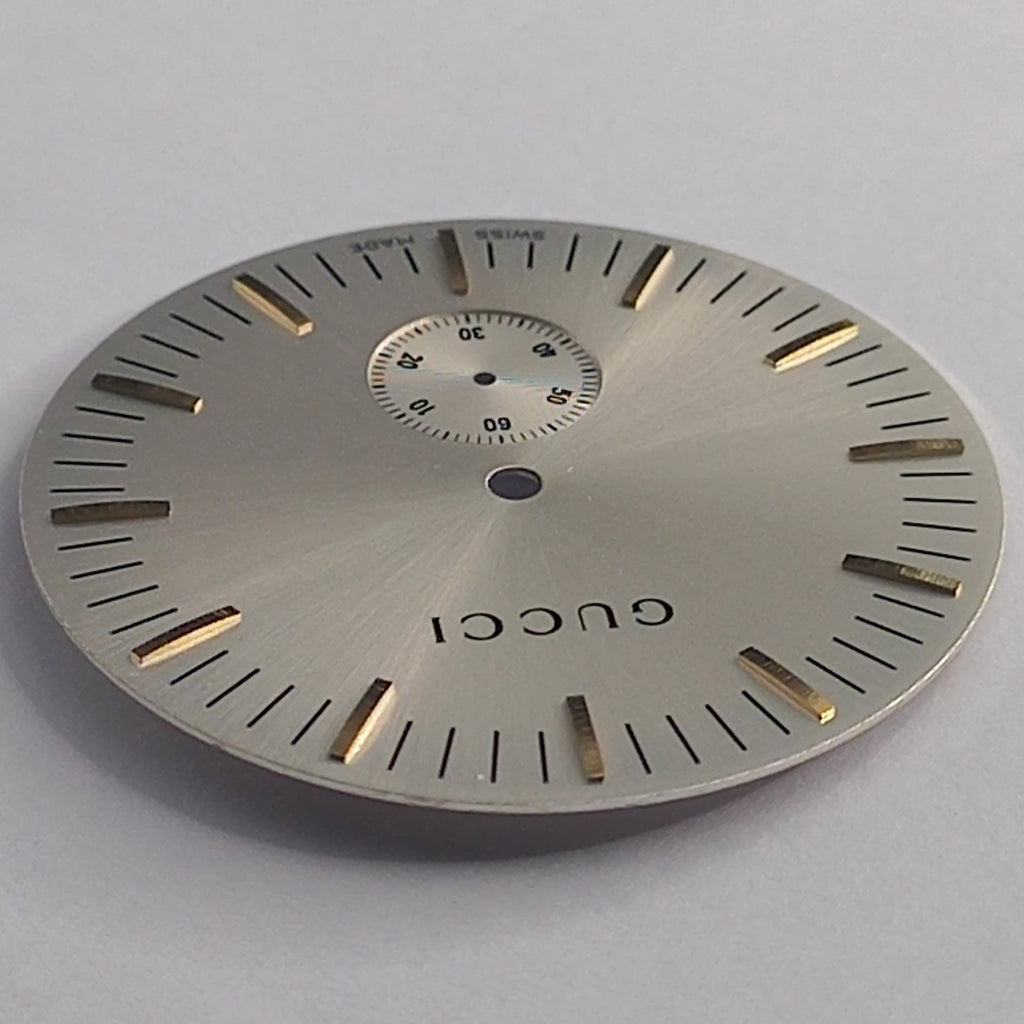 GUCCI Original /  Dail / Part No. 051./ Color  SILVER